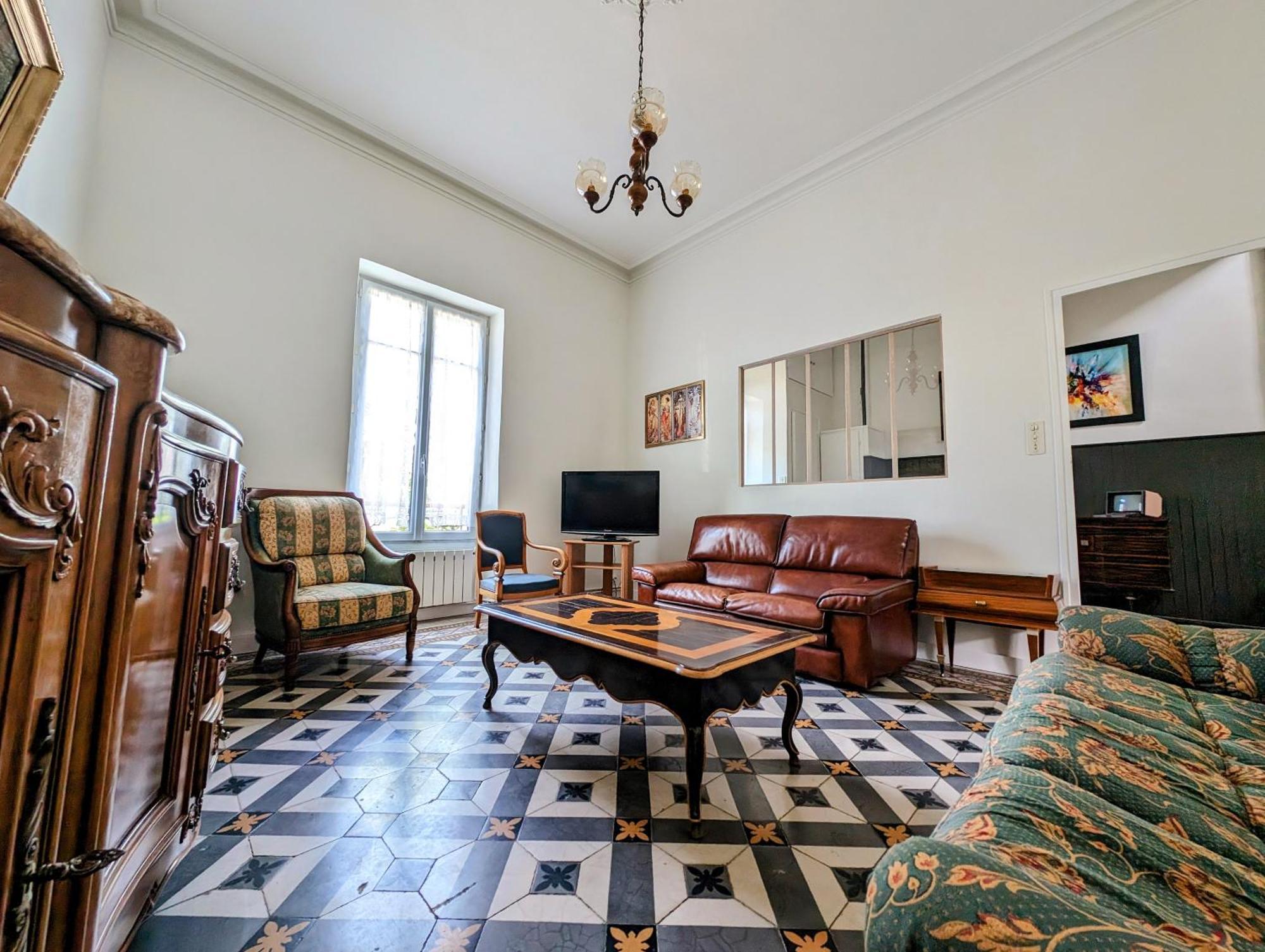 Maison De Style Tout Confort, Position Ideale, Avec Clim Et Petit Exterieur Оранж Екстериор снимка